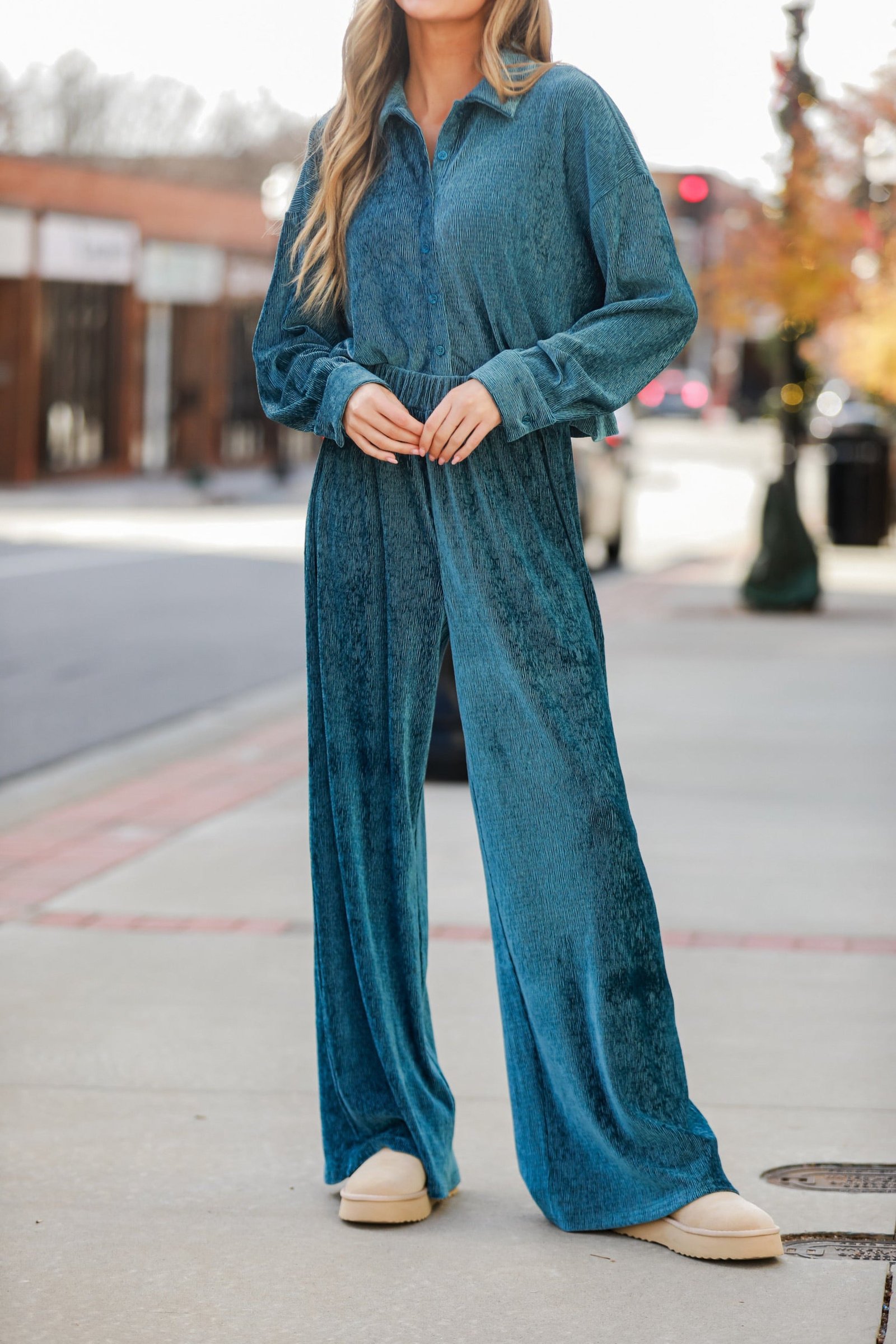 Luxurious Dream Teal Velvet Plisse Pants CH7