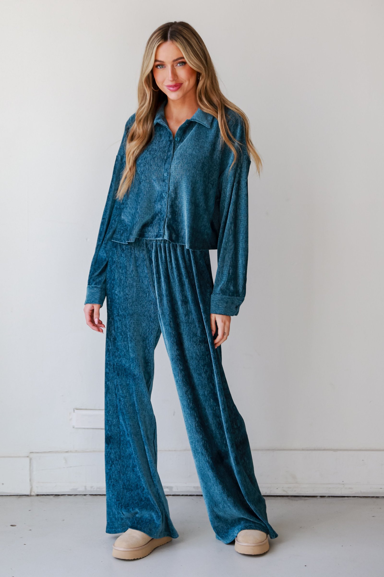 Luxurious Dream Teal Velvet Plisse Pants CH7